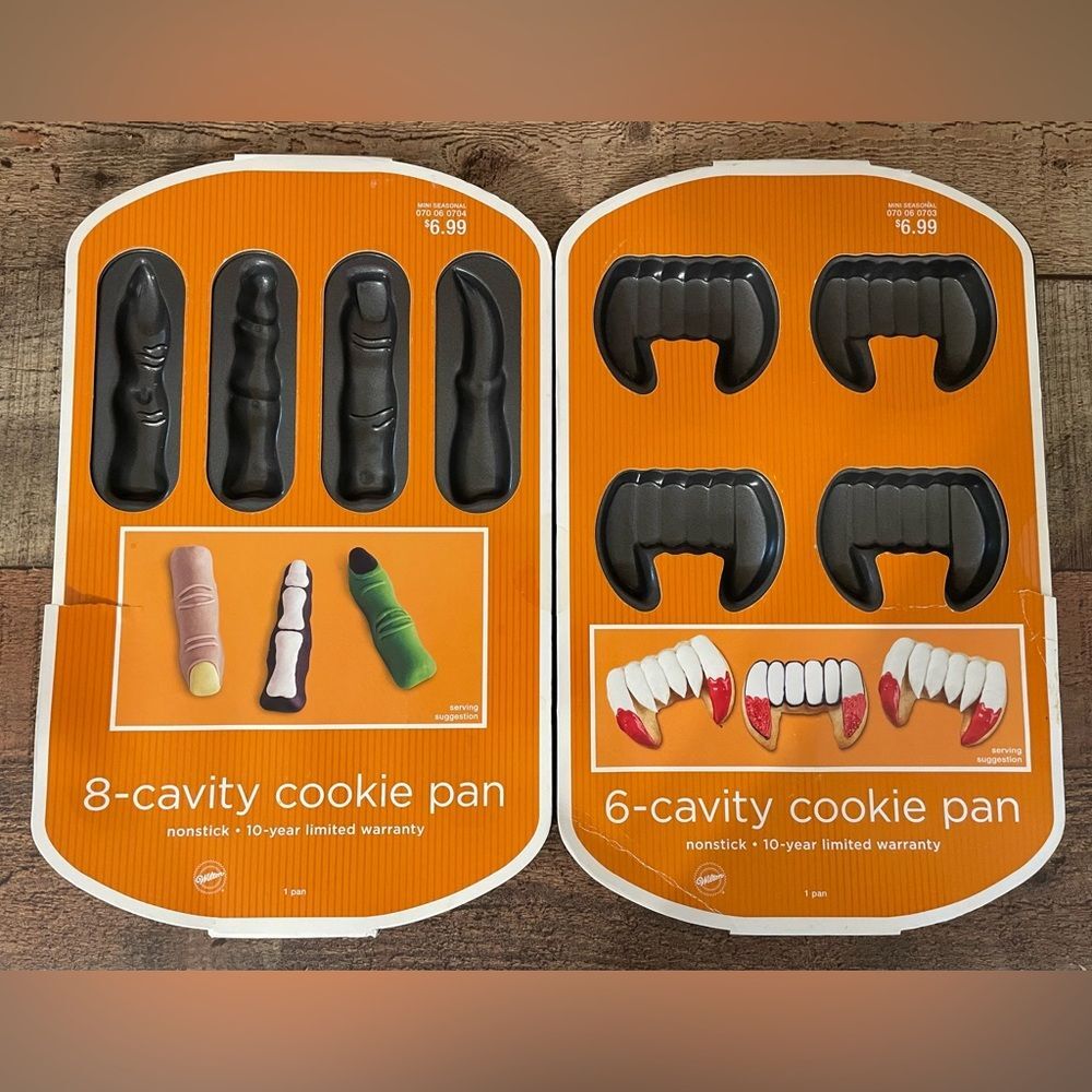 2- New WILTON Halloween Spooky Fingers & Vampire Teeth Cookie Pans Molds